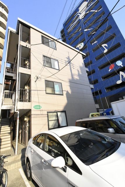 ��ʌ��������܎s��{��{���S���ڂ̃}���V�����̌����O��