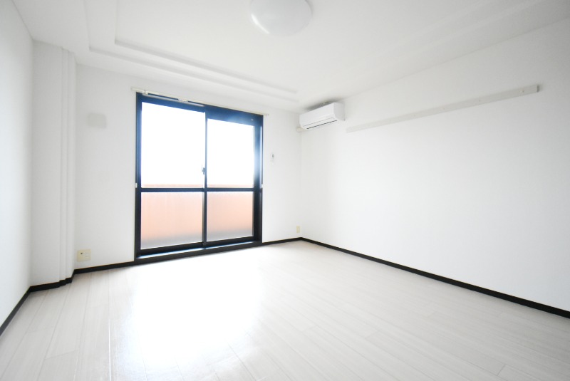 ��ʌ�����s�厚���s�̃}���V�����̋��ԁE���r���O