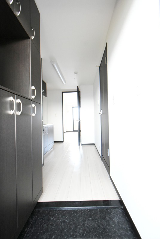 ��ʌ�����s�厚���s�̃}���V�����̌���