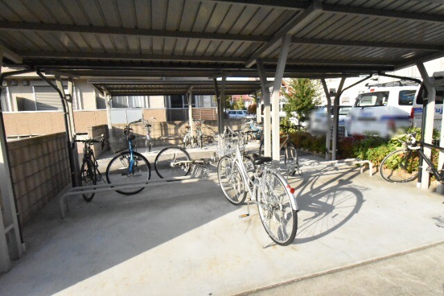 ��ʌ��z�J�s���������Q���ڂ̃A�p�[�g�̂��̑�