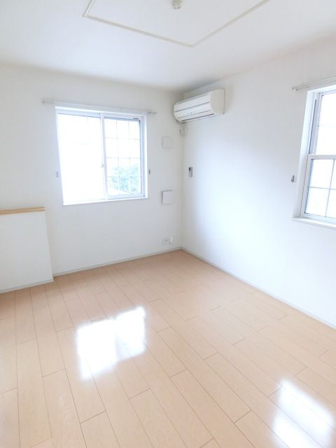 ��ʌ��@�c�s����R���ڂ̃A�p�[�g�̂��̑�