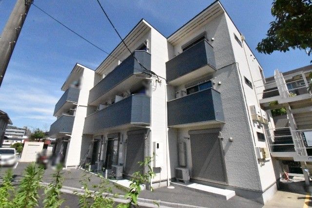 ��ʌ��������܎s�΋�厚��Ԗ�1690-4�̃A�p�[�g�̌����O��