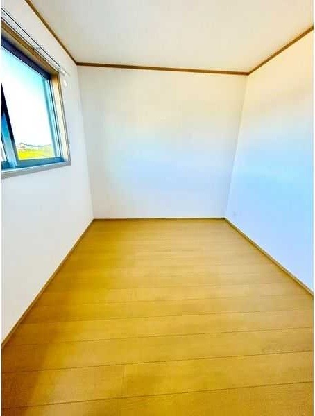 ��ʌ��������܎s�΋�厚�O���̃A�p�[�g�̂��̑������E�X�y�[�X