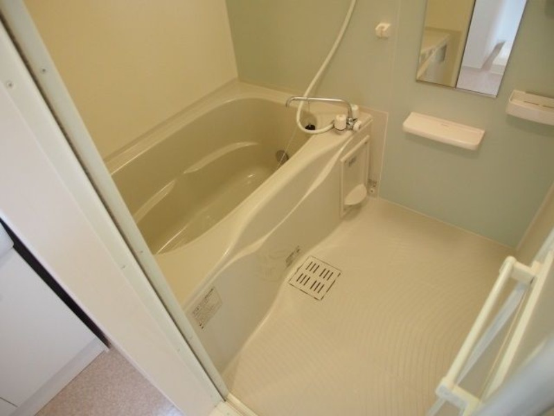 ��ʌ��������܎s�����擌��{�V���ڂ̃A�p�[�g�̃o�X