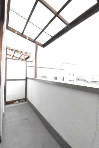 ��ʌ�����s�˒˓��R���ڂ̃}���V�����̃o���R�j�[