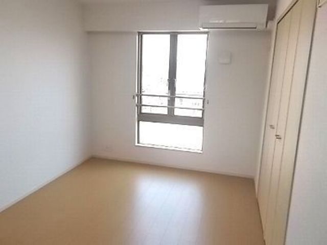 ��ʌ��k�����S�ɓޒ����P���ڂ̃A�p�[�g�̂��̑������E�X�y�[�X