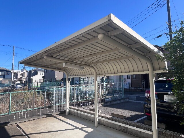 ��ʌ��k�����S�ɓޒ������Q���ڂ̃A�p�[�g�̂��̑�