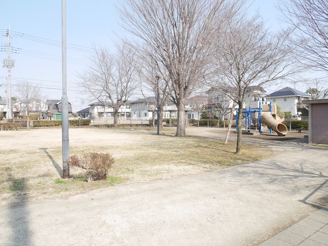 ��ʌ��k�����S�ɓޒ������Q���ڂ̃A�p�[�g�̎���