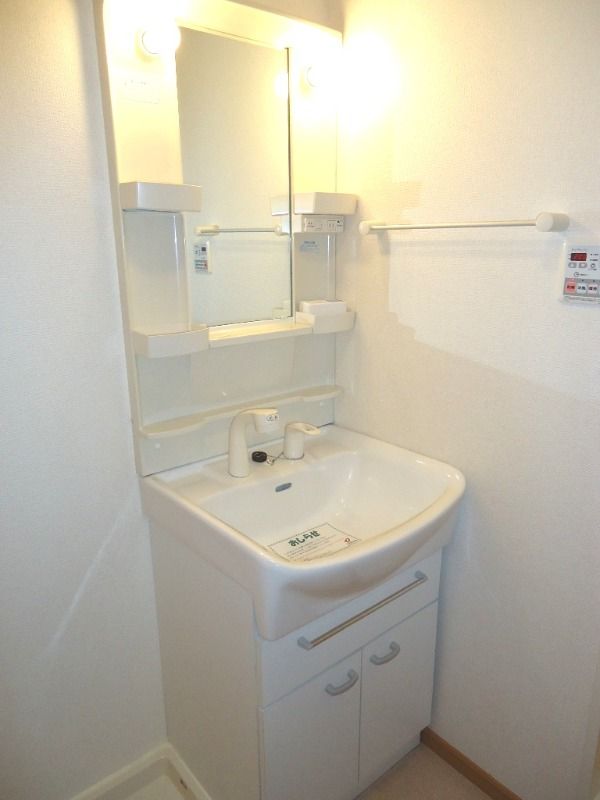 ��ʌ��������܎s������厚����O�̃A�p�[�g�̐��ʏ�