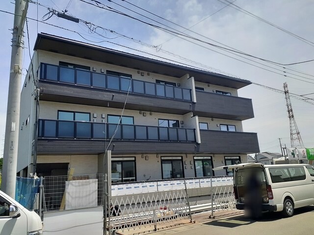 ��ʌ��������܎s�΋�厚���̃A�p�[�g�̌����O��