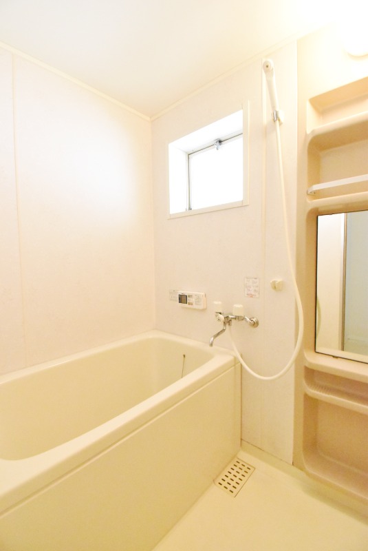 ��ʌ��������܎s�΋�厚�����̃A�p�[�g�̃o�X