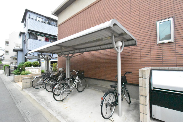 ��ʌ��z�J�s�k�z�J�Q���ڂ̃A�p�[�g�̂��̑�