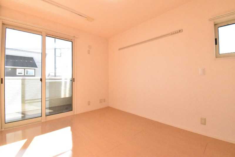 ��ʌ��z�J�s���C�N�^�E���P���ڂ̃A�p�[�g�̂��̑�