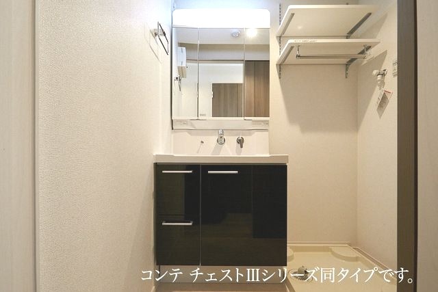 ��ʌ��������܎s�΋�厚���̃A�p�[�g�̐��ʏ�