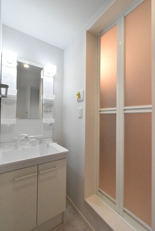 ��ʌ�����s���ԂP���ڂ̃A�p�[�g�̐��ʏ�