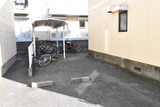 ��ʌ��������܎s�΋�厚�����̃A�p�[�g�̂��̑�