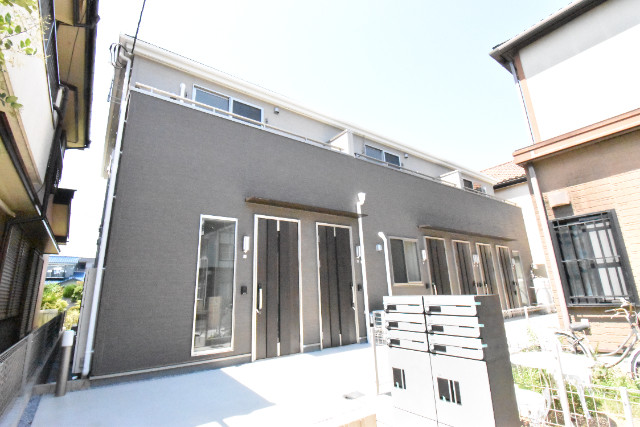 ��ʌ�����s�˒˓��R����19�̃A�p�[�g�̌����O��