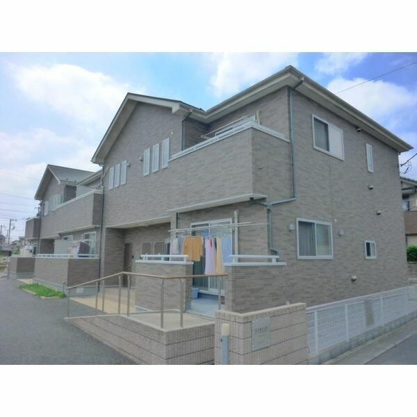 ��ʌ�����s�厚���̃A�p�[�g�̌����O��