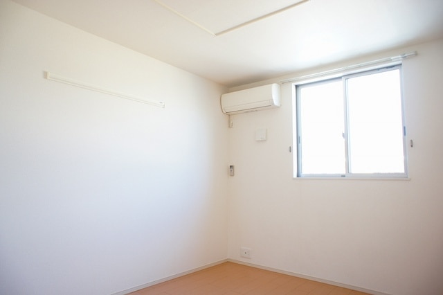 ��ʌ��z�J�s���C�N�^�E���P���ڂ̃A�p�[�g�̂��̑�