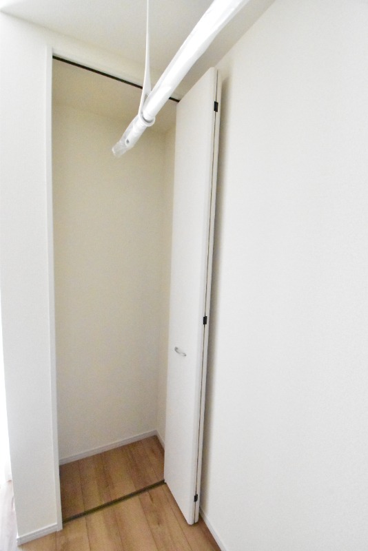 ��ʌ�����s�˒˓��R���ڂ̃A�p�[�g�̎��[