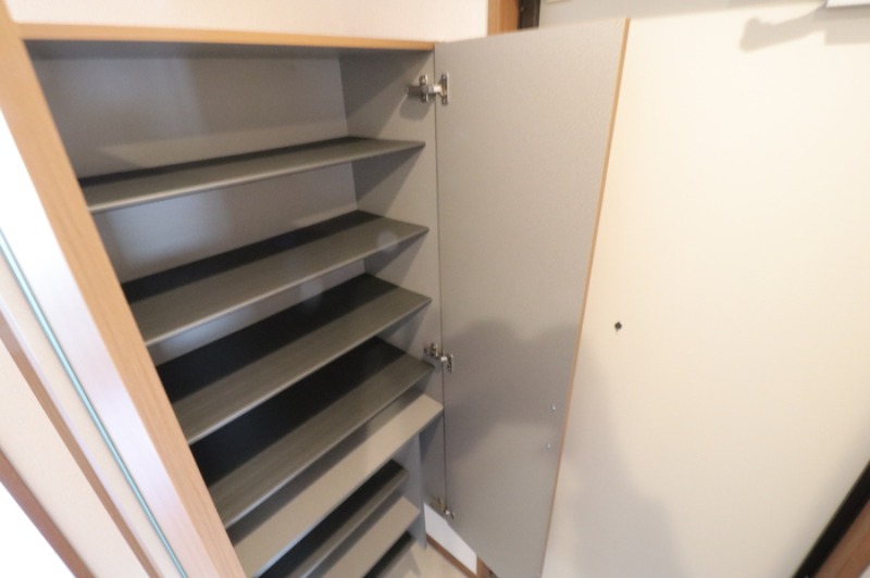 ��ʌ��z�J�s���C�N�^�E���V���ڂ̃A�p�[�g�̌���