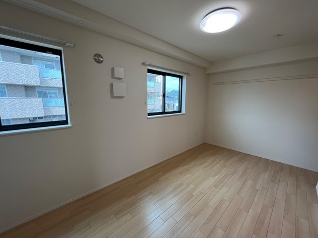 ��ʌ�����s�厚���s�̃A�p�[�g�̂��̑������E�X�y�[�X