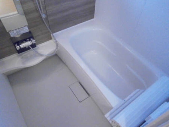 ��ʌ�����s�厚���s�̃A�p�[�g�̃o�X