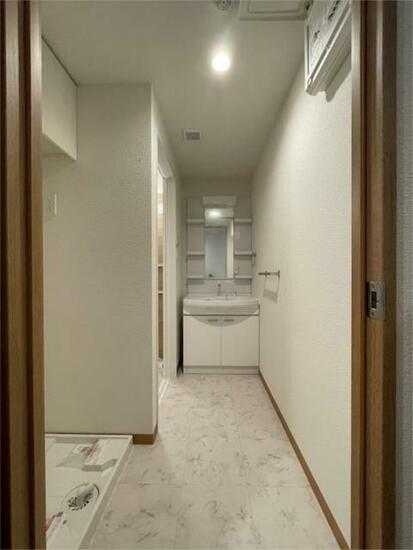 ��ʌ��������܎s��΋���Q���ڂ̃}���V�����̂��̑������E�X�y�[�X