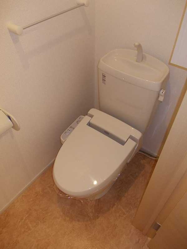 ��ʌ��z�J�s���C�N�^�E���Q���ڂ̃A�p�[�g�̃g�C��