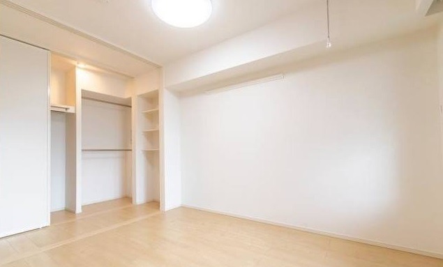 ��ʌ�����s�厚�����q�V�c�̃A�p�[�g�̂��̑�