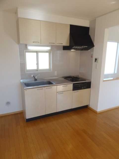 ��ʌ��������܎s��{��㏬���̃e���X�n�E�X�̃L�b�`��