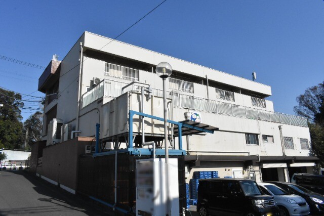 ��ʌ��������܎s�΋�R��P���ڂ̃}���V�����̌����O��