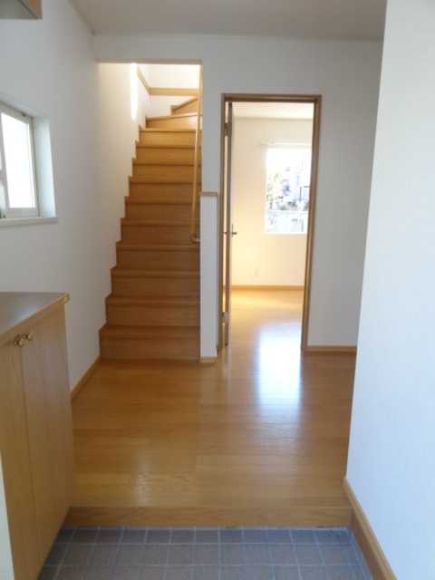 ��ʌ��������܎s��{��㏬���̃e���X�n�E�X�̌���