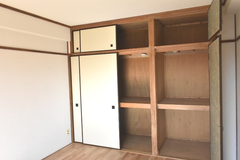 ��ʌ��������܎s�΋�R��P���ڂ̃}���V�����̎��[