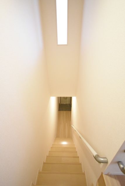 ��ʌ��@�c�s���V�h�U���ڂ̃A�p�[�g�̂��̑������E�X�y�[�X