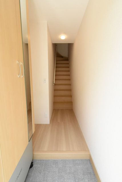 ��ʌ��@�c�s���V�h�U���ڂ̃A�p�[�g�̌���