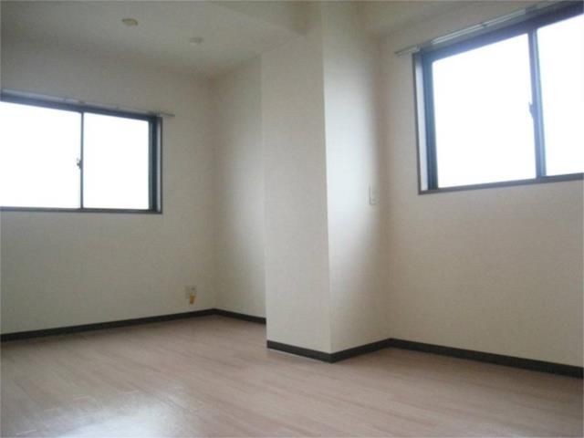 ��ʌ�����s������T���ڂ̃}���V�����̂��̑������E�X�y�[�X