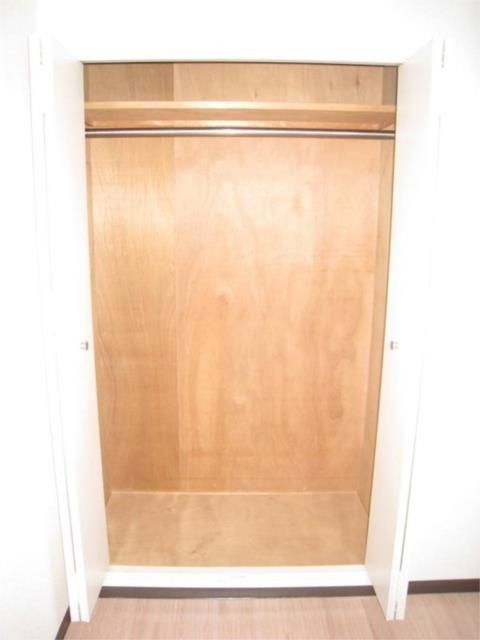 ��ʌ�����s������T���ڂ̃}���V�����̎��[