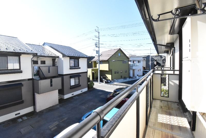 ��ʌ��������܎s�΋�n��P���ڂ̃A�p�[�g�̃o���R�j�[