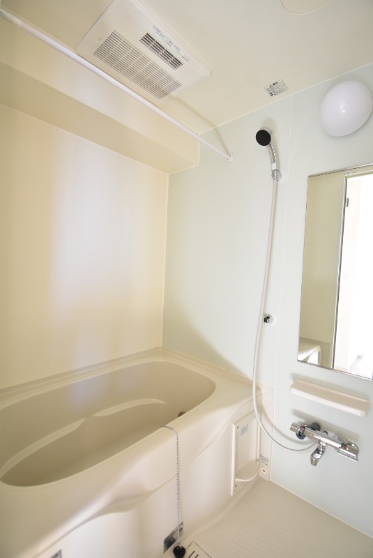 ��ʌ��������܎s�k��g�쒬�P���ڂ̃A�p�[�g�̃o�X