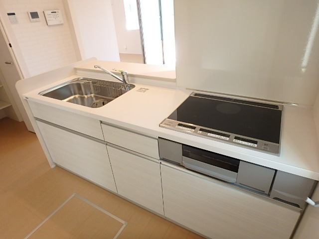 ��ʌ��������܎s�k��{�����̃A�p�[�g�̃L�b�`��