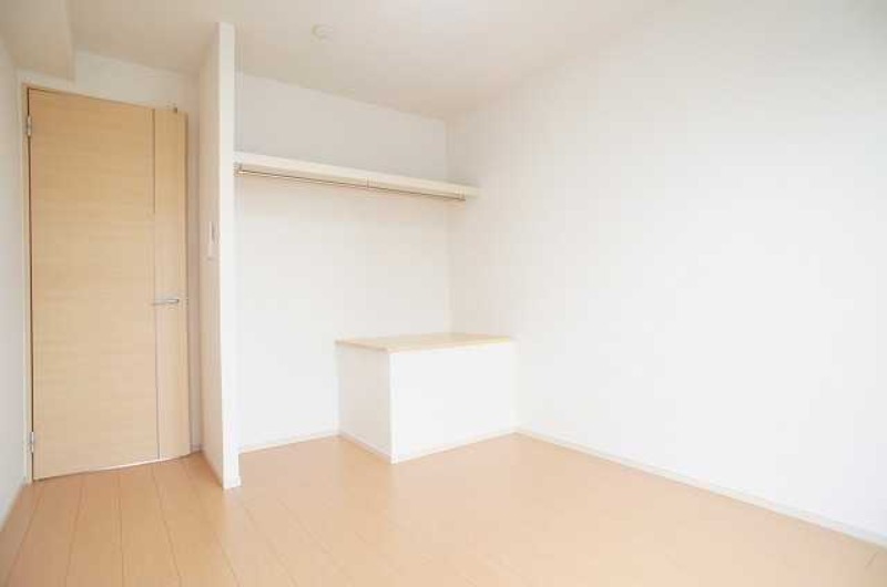 ��ʌ��������܎s�k��g�쒬�P���ڂ̃A�p�[�g�̂��̑������E�X�y�[�X