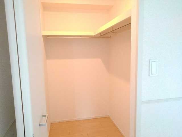 ��ʌ��z�J�s�{�{���T���ڂ̃A�p�[�g�̎��[