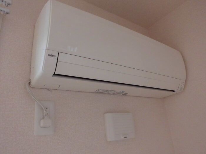 ��ʌ������s�ٓV�P���ڂ̃A�p�[�g�̂��̑��ݔ�