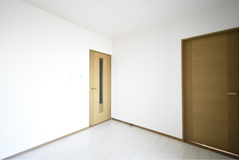 ��ʌ��������܎s�k��g�쒬�P���ڂ̃A�p�[�g�̂��̑������E�X�y�[�X