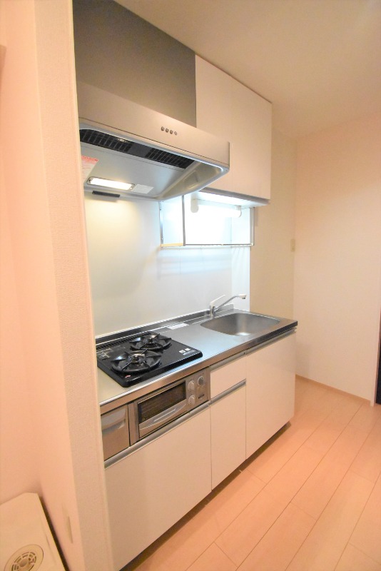 ��ʌ������s�����P���ڂ̃A�p�[�g�̃L�b�`��