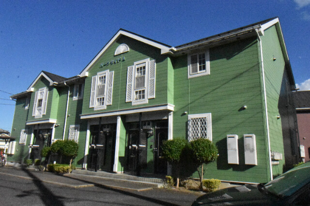 ��ʌ��k�����S�ɓޒ������R���ڂ̃A�p�[�g�̌����O��