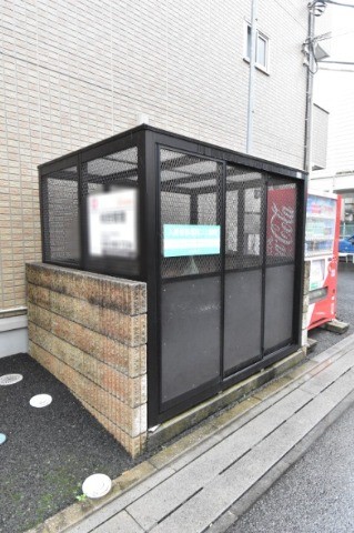 ��ʌ������s�����P���ڂ̃A�p�[�g�̂��̑�