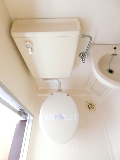 ��ʌ�����s�厚�����̃A�p�[�g�̃g�C��