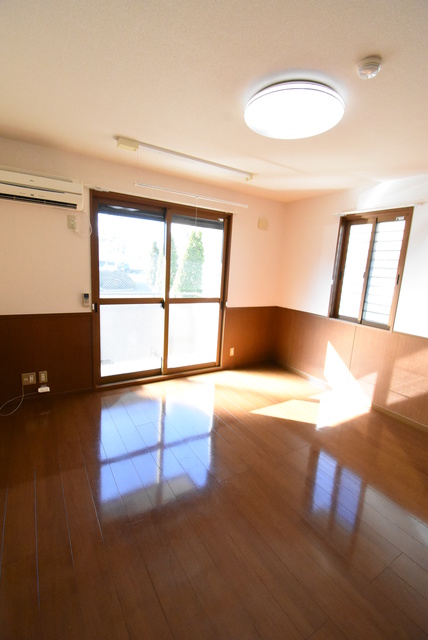 ��ʌ��������܎s����厚�w��̕ʏ��̃A�p�[�g�̂��̑������E�X�y�[�X